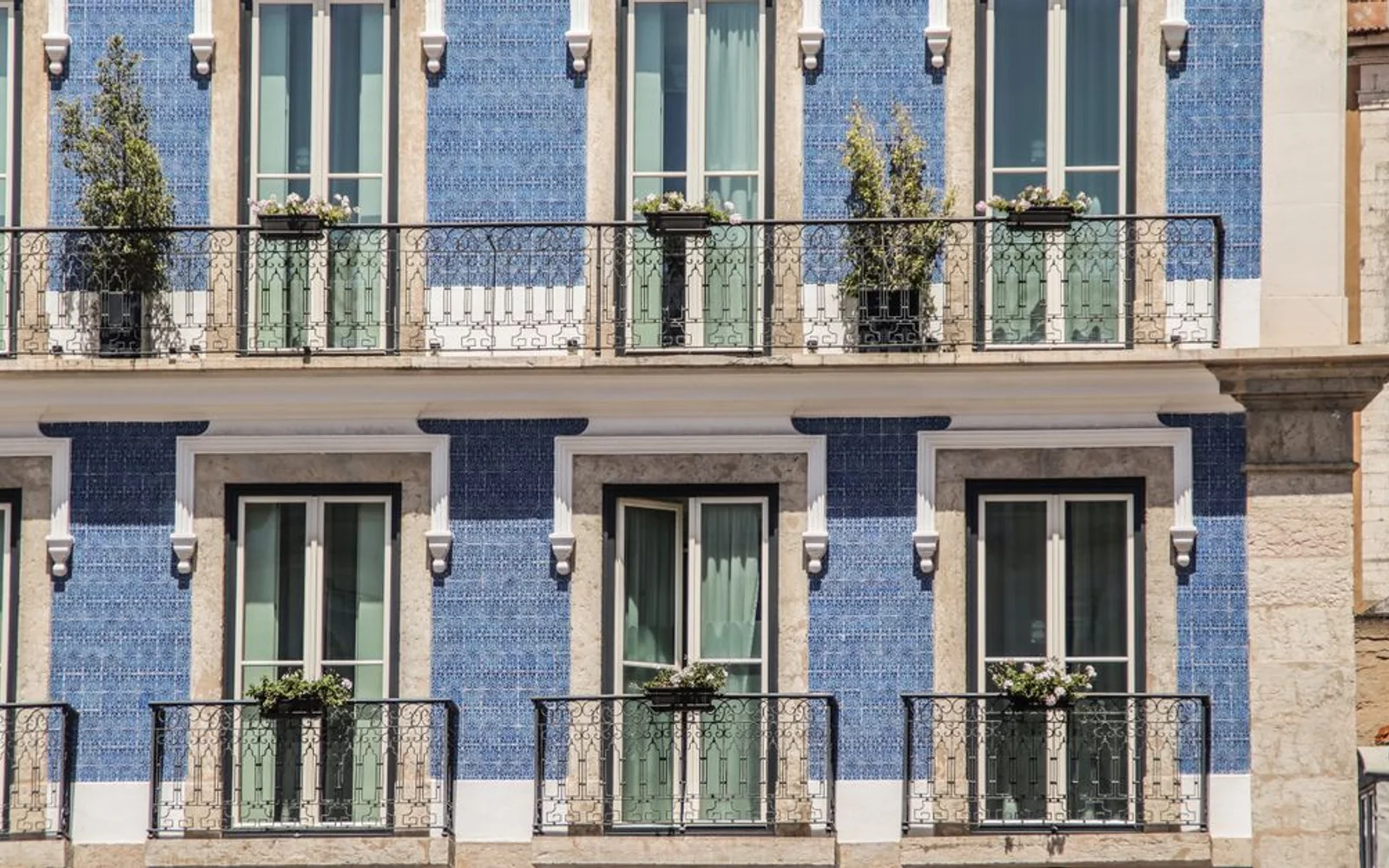 climaporto.pt — turnkey portable AC installs in Porto and AMP